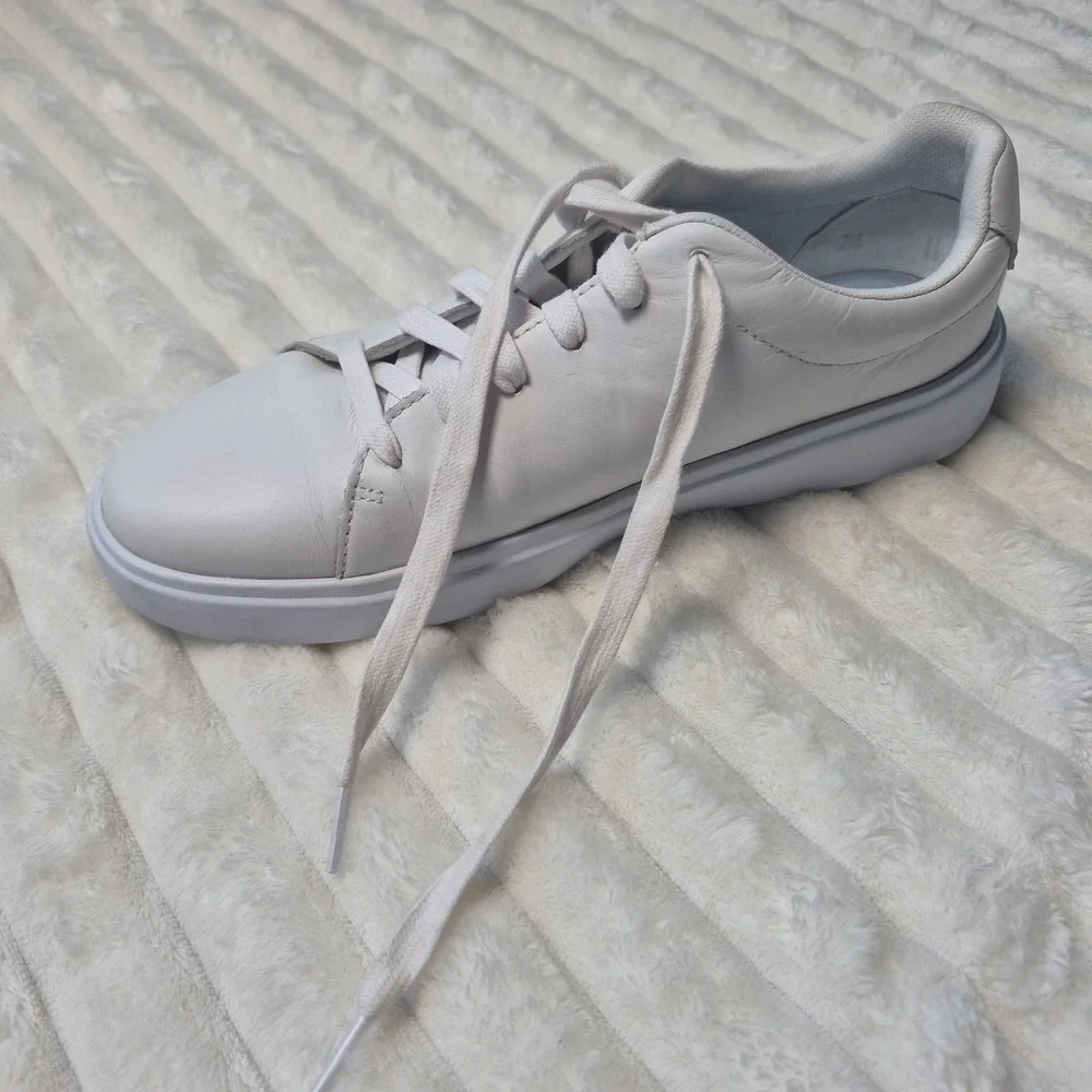 Cole Haan Grand Crosscourt Daily White Leather Sneakers W26723 Womens 9B